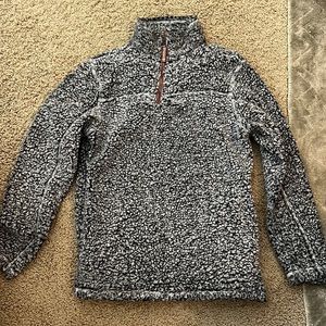 Alpine Sherpa pullover, size Medium